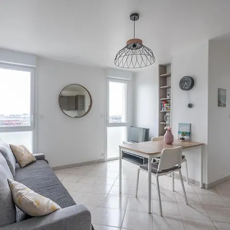 Vue Port, Proche Centre / بولون-سور-مير